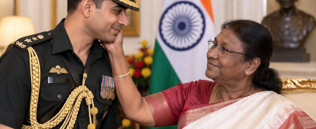 প্রোটোকলের আড়ালে তৈরি হয়েছিল মায়ের মতো সম্পর্ক! দ্রৌপদী মুর্মুকে নিয়ে কী বললেন মেজর ঋষভ?