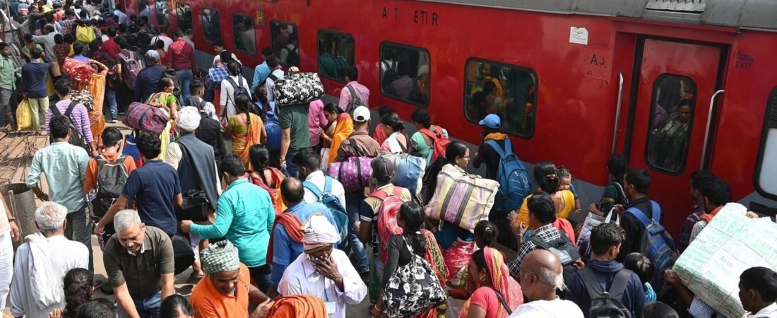 দীপাবলি-ছটে বাড়ি ফিরতে চিন্তা নেই, ৪ জোড়া স্পেশাল ট্রেনের মেয়াদ বাড়াল রেল