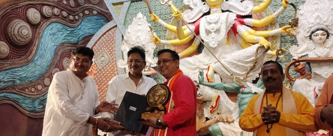 ৯৯তম বর্ষে নতুন চমক, সাবেকিয়ানা ও পরিবেশবান্ধব মণ্ডপে বেলগাছিয়া কেন্দ্রীয় সর্বজনীনের পুজো
